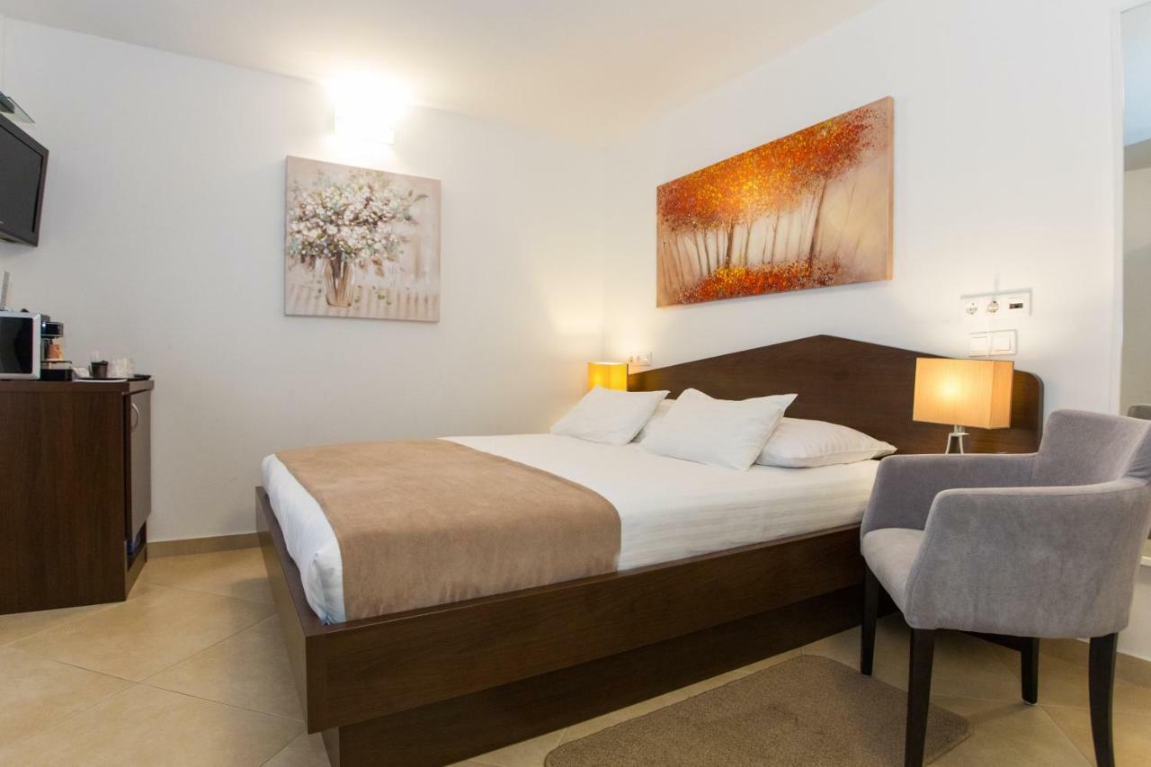 Four Winds Ii Guest house